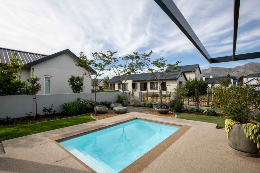 4 Bedroom Property for Sale in Val De Vie Estate Western Cape